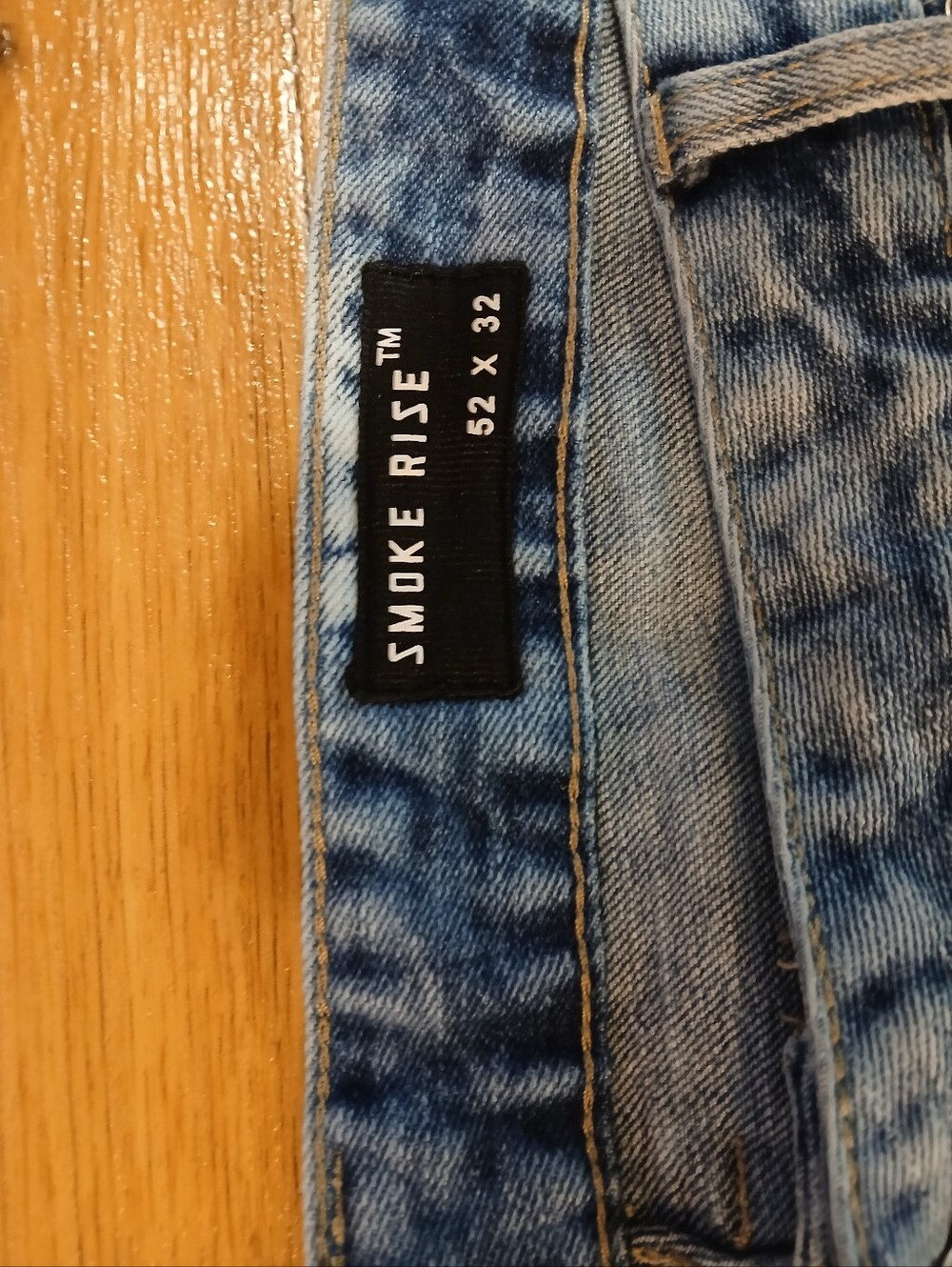 SMOKE RISE Distressed - Picture 3 of 5
